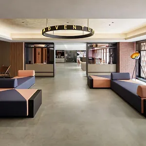 The B Ginza Tóquio