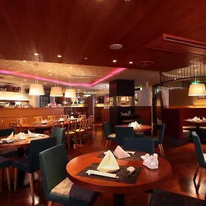 Plaza 4* Ōsaka
